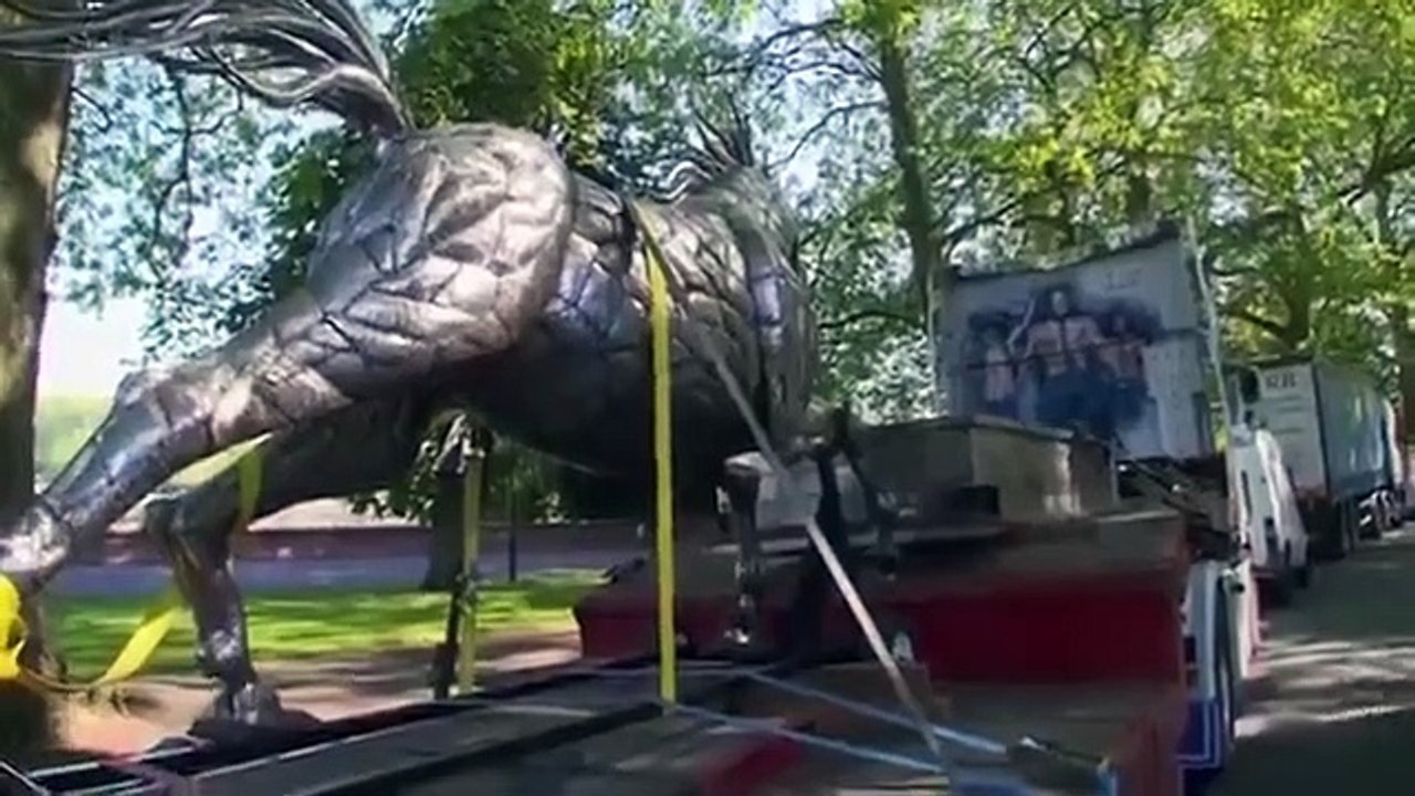 Shipping Wars UK - Se1 - Ep15 HD Watch