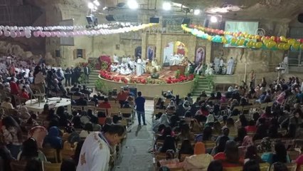 Mısır'ın Kıpti Hristiyanları Noel'i kutladı