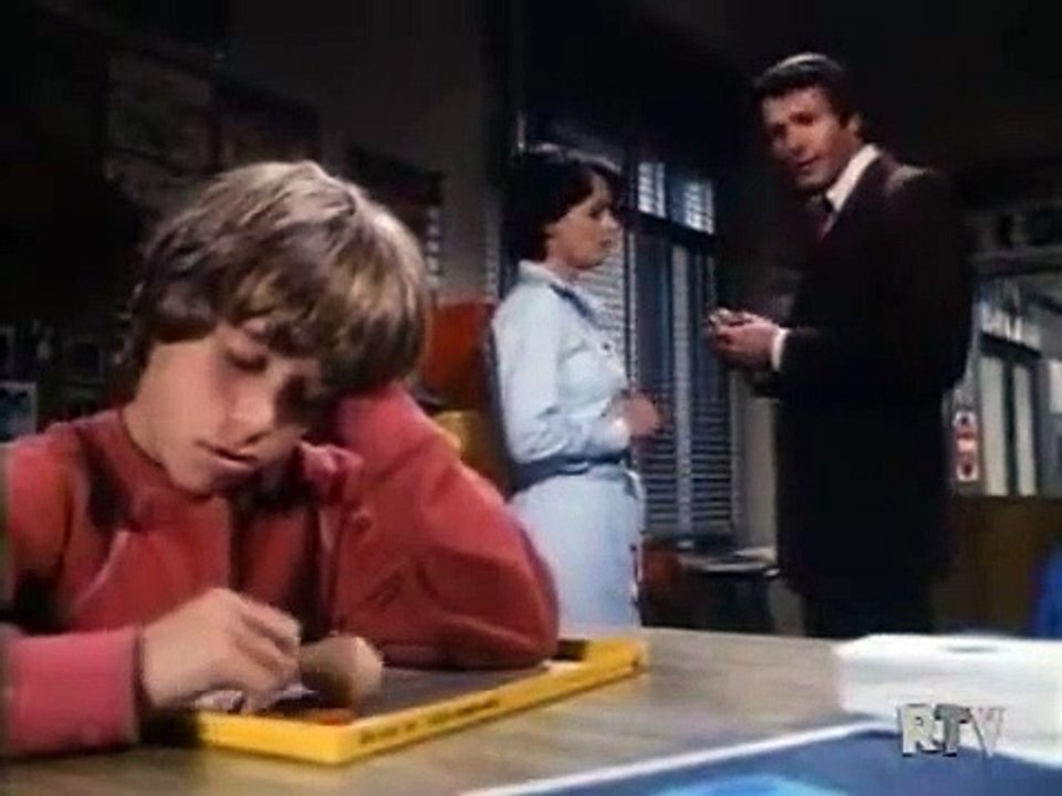 Ironside - Se8 - Ep12 HD Watch