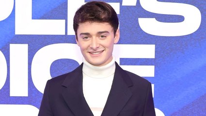 Noah Schnapp Comes Out as Gay | THR News