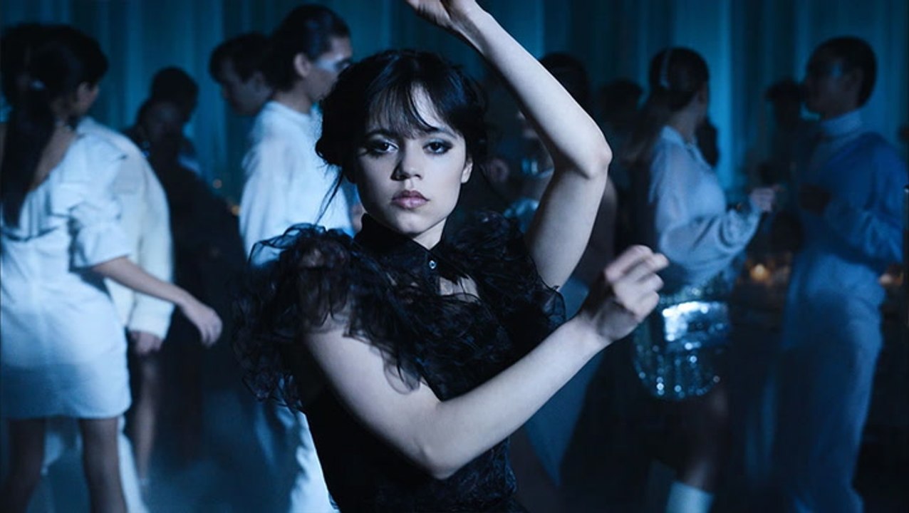 ‘Wednesday’ Officially Renewed for Season 2 at Netflix | THR News