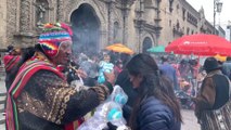 Entre catolicismo y rituales andinos, los bolivianos despiden la Navidad