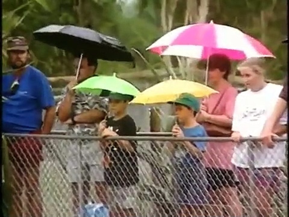 Crocodile Hunter - Ep33 HD Watch