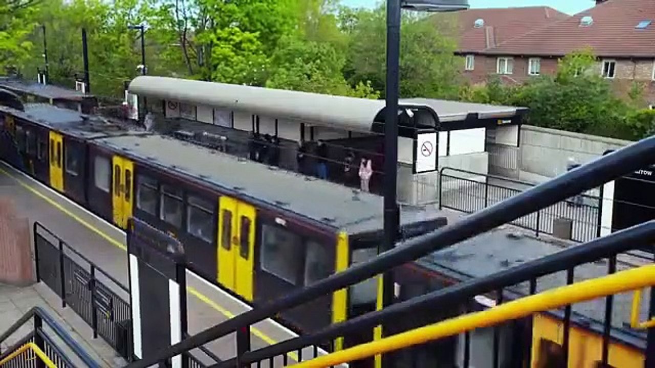 Great British Railway Journeys - Se11 - Ep01 - Newcastle to County Durham HD Watch