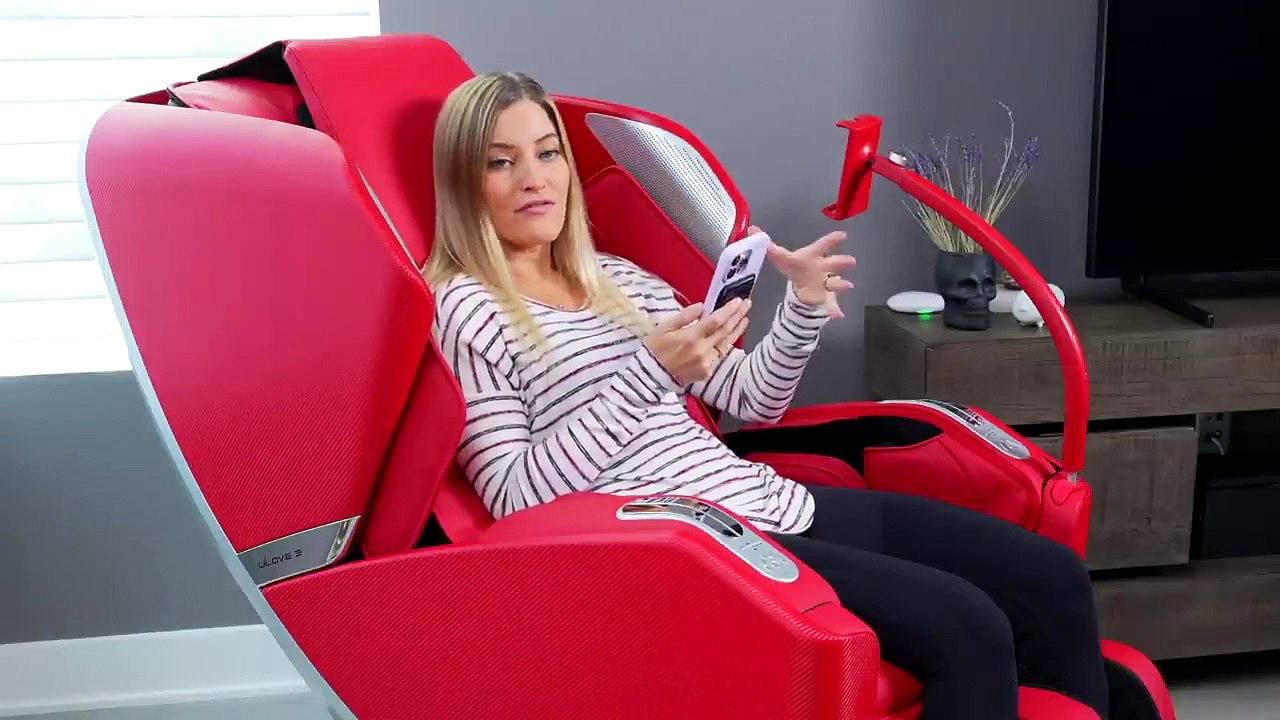 A chair from the FUTURE! OSIM uLove 3 Well-Being Chair