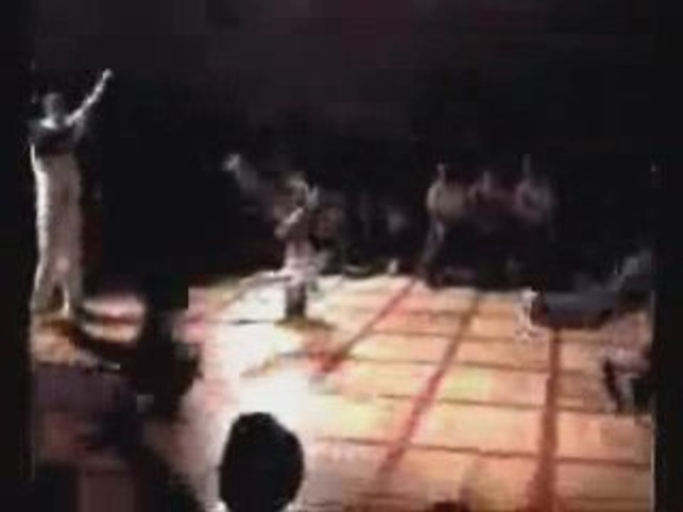 breakdance by b-boycustom