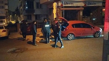 Genç Parti İl Başkanı'nın aracı kurşunlandı! Polis her yerde şüphelileri arıyor