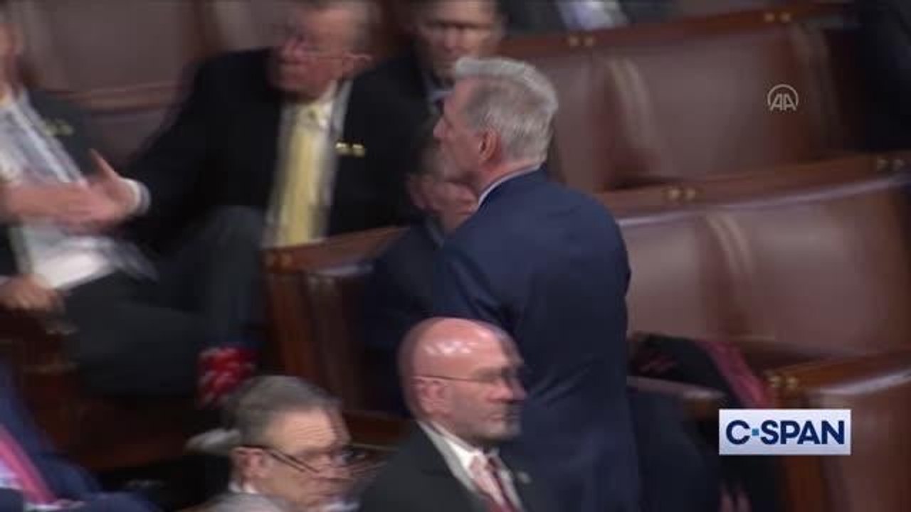 ABD Temsilciler Meclisinin yeni başkanı 15 oylamanın ardından Kevin McCarthy oldu
