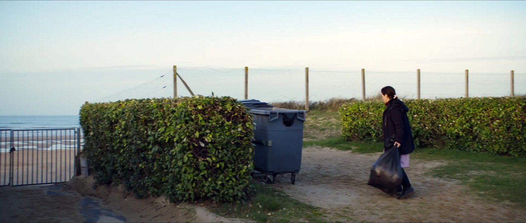 OUISTREHAM d'Emmanuel Carrère | BANDE-ANNONCE