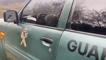 Imágenes del incendio en Valcarlos que ha obligado a desalojar un caserío