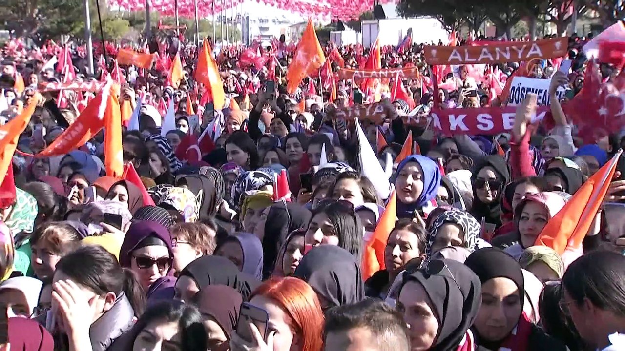 Erdoğan: Sandıkları patlatmaya hazır mıyız?