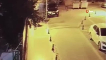 Motosiklet hırsızı güvenlik kamerasına yakalandı