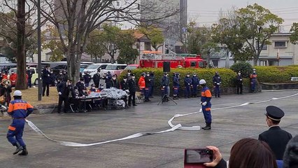 20230107_111712 宇部市消防出初式2023 放水・展示 2 宇部・山陽小野田消防組合 宇部市渡辺翁記念会館前 山口県宇部市朝日町8-1