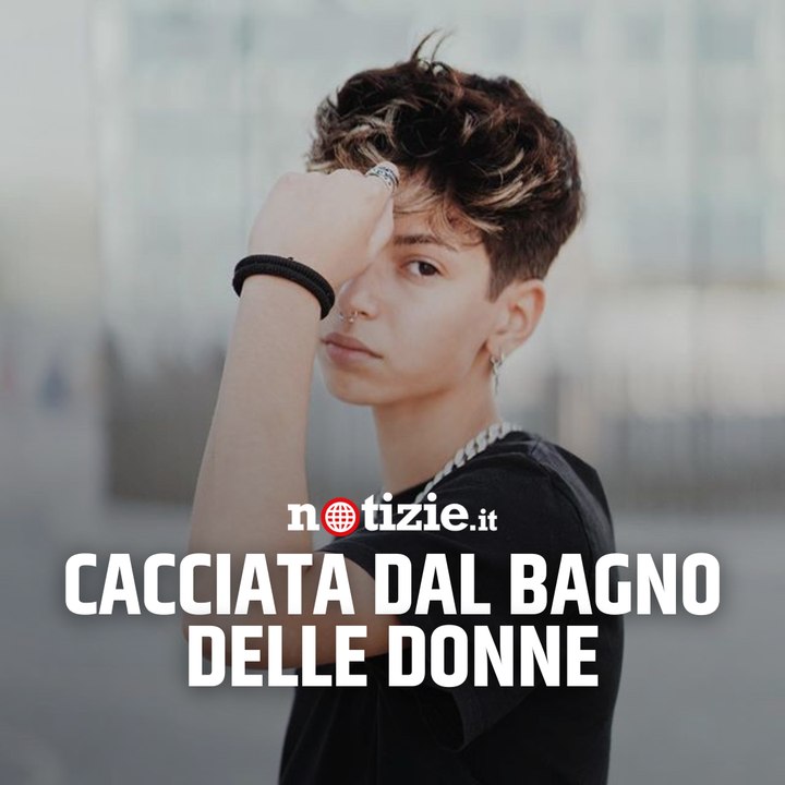 Tiktoker si sfoga: "Sono stata cacciata dal bag...