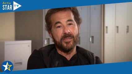 "Tu t'es ouvert le doigt ?" : Georges Elkouby, le dirigeant de Isotoner se blesse lors du tournage d