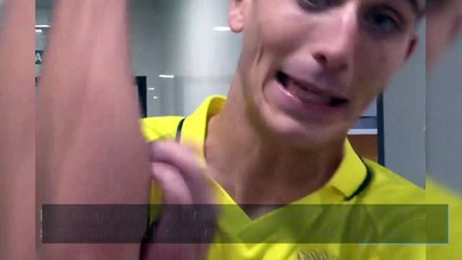 Los jugadores del Villarreal se mofan del Madrid celebrando su victoria con dedicatorias al Barça