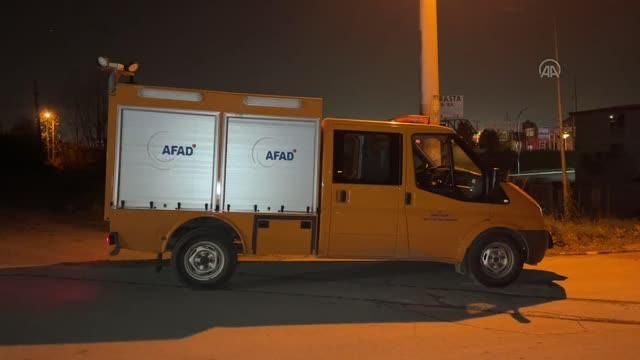 Çevreye yayılan koku ekipleri harekete geçirdi