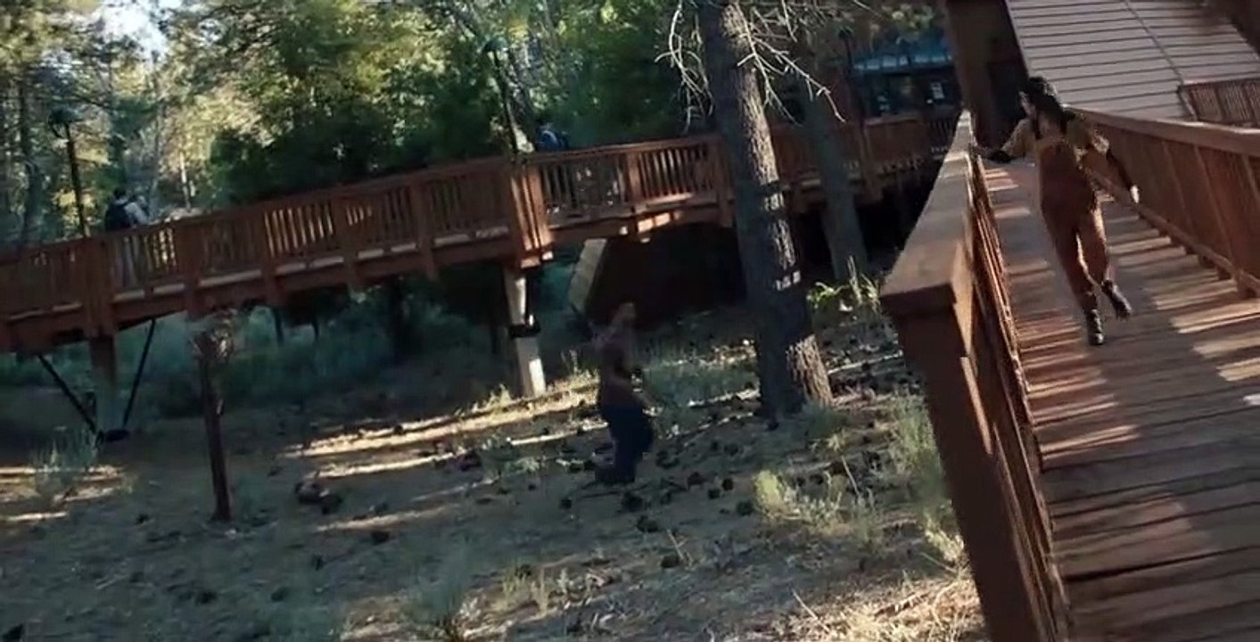 Dont Look Deeper S01 E13