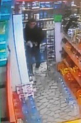 AYNI GÜN 3 FARKLI HIRSIZLIK KAMERALARA YANSIDI