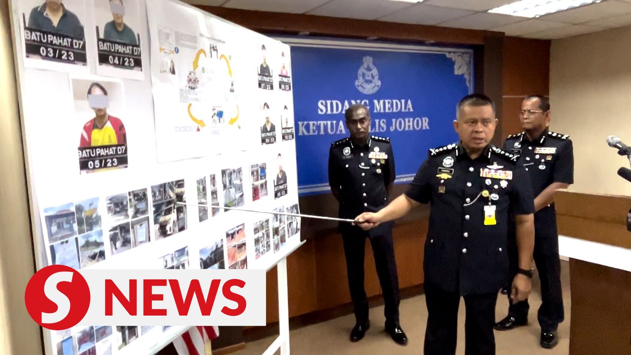 Johor cops nab eight loan sharks who threatened borrowers