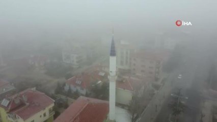 Afyonkarahisar'da sis: Görüş mesafesi 50 metreye kadar düştü