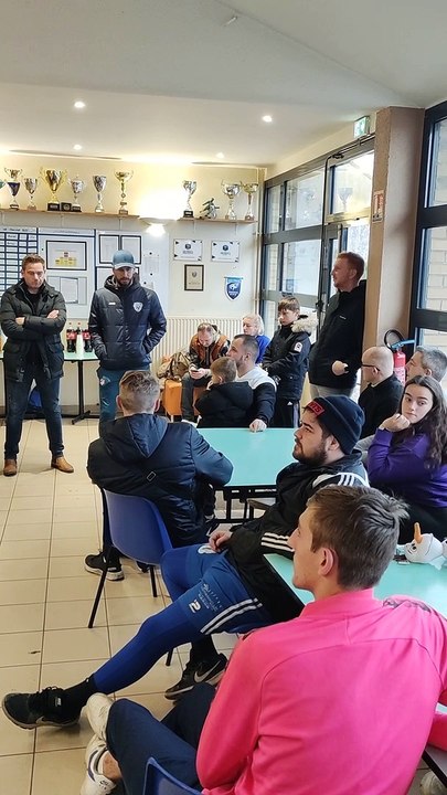 VOEUX ET GALETTES AUX SENIORS FEMININS ET MASCULINS CE SAMEDI 7 JANVIER