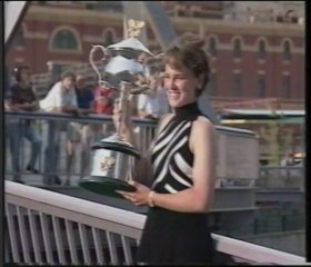 BIO Martina Hingis IMPONENTE 1997