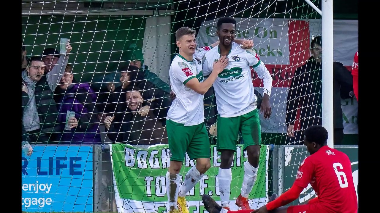 Rocks v Aveley in pictures by Lyn Phillips and Trevor Staff