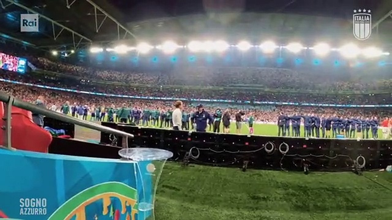 Gianluca Vialli, il discorso agli azzurri prima...