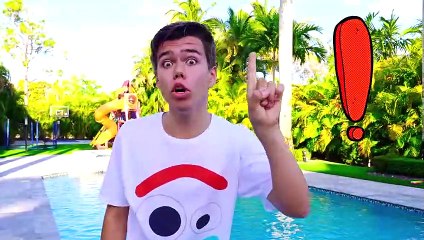 ستيسي وناستيا يتبادلان حلوياتهما للعب ولعب مسابقات مختلفة للحصول على جوائز