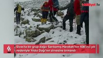 Sivas'ta dağcılar Sarıkamış şehitleri için Yıldız Dağı'nın zirvesine tırmandı