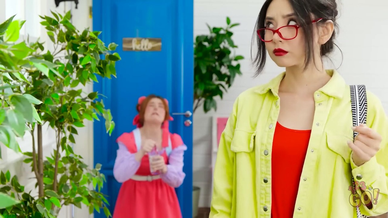 GENIUS GADGETS FOR SMART PARENTS || Cheap VS Expensive Parenting Hacks! Clever DIY Ideas by 123 GO!