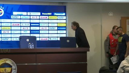 Fenerbahçe teknik direktörü Jesus (2)