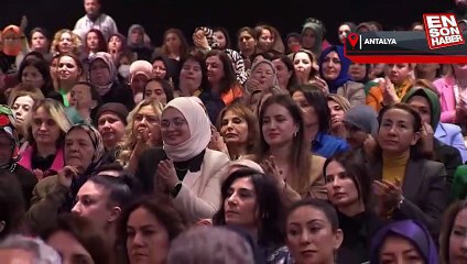 Cumhurbaşkanı Erdoğan, Antalya'da kadınlarla bir araya geldi