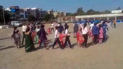 माही के तट पर पक्षी दर्शन, परम्परागत खेलों में श्रेष्ठ प्रदर्शन