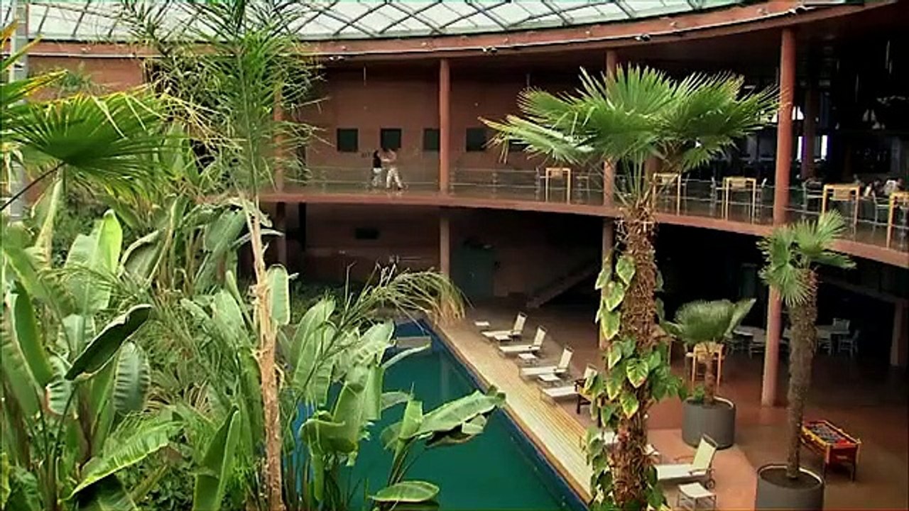 Space's Deepest Secrets - Se2 - Ep11 - Hunt for the Hidden Cosmos HD Watch