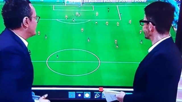 La boulette d'un expert footballistique au moment de faire une analyse