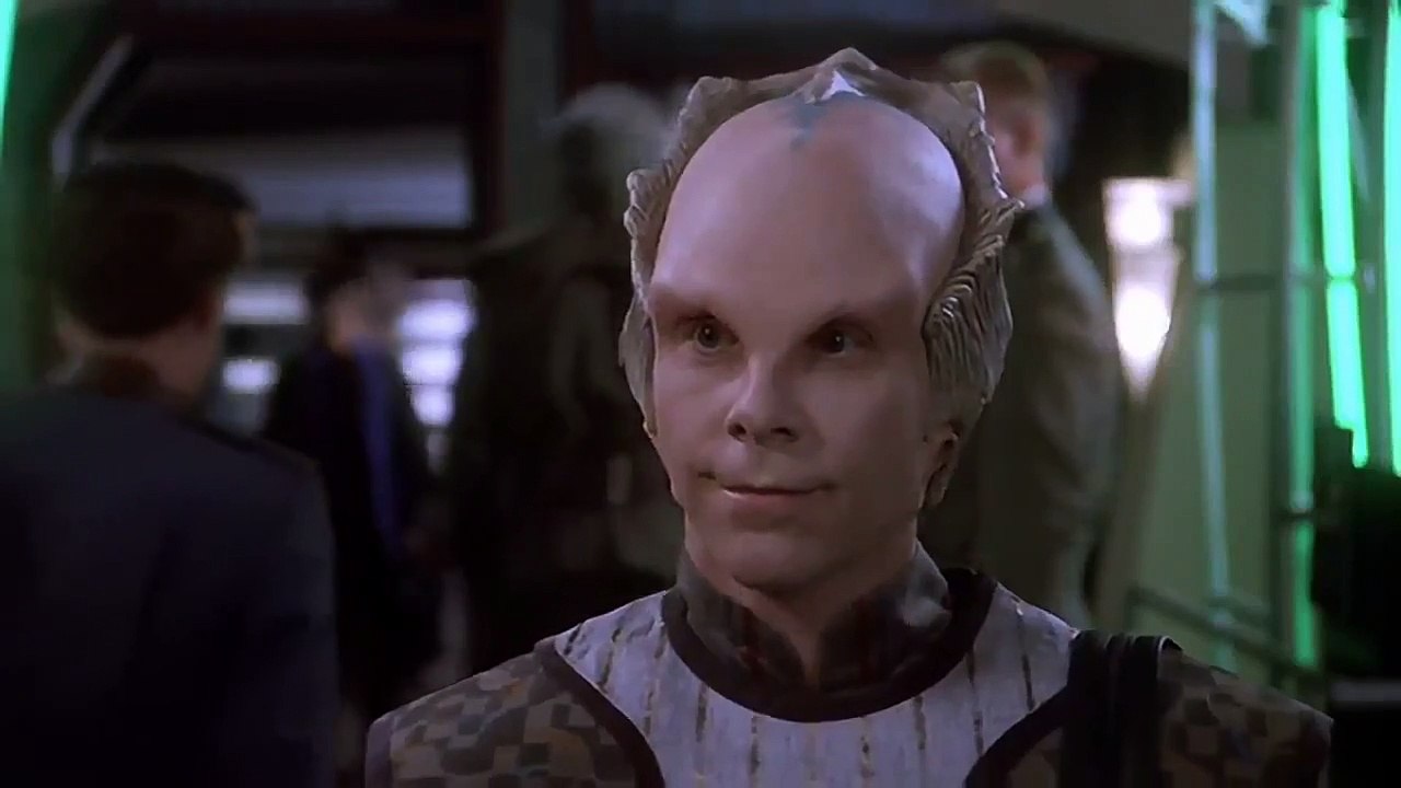 Babylon 5 - Se1 - Ep05 - The Parliament of Dreams HD Watch