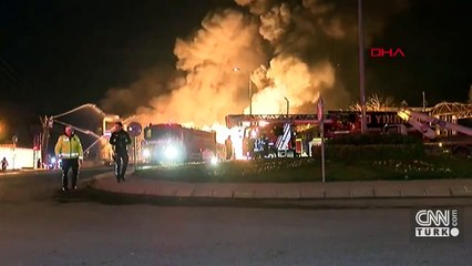 Fabrikada korkutan yangın