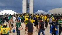 Brasilia, l'assalto dei sostenitori di Bolsonaro al Parlamento