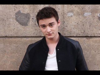 ‘Stranger Things’ Star Noah Schnapp Comes Out on TikTok ‘Guess I’m More