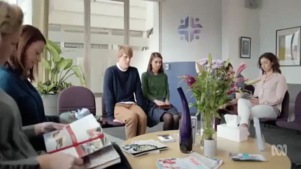 Please Like Me - Se3 - Ep06 - Pancakes With Faces HD Watch