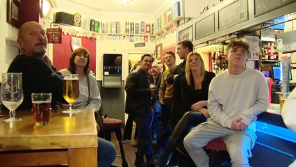 Dartford pub goers give their verdict on ITV Harry interview