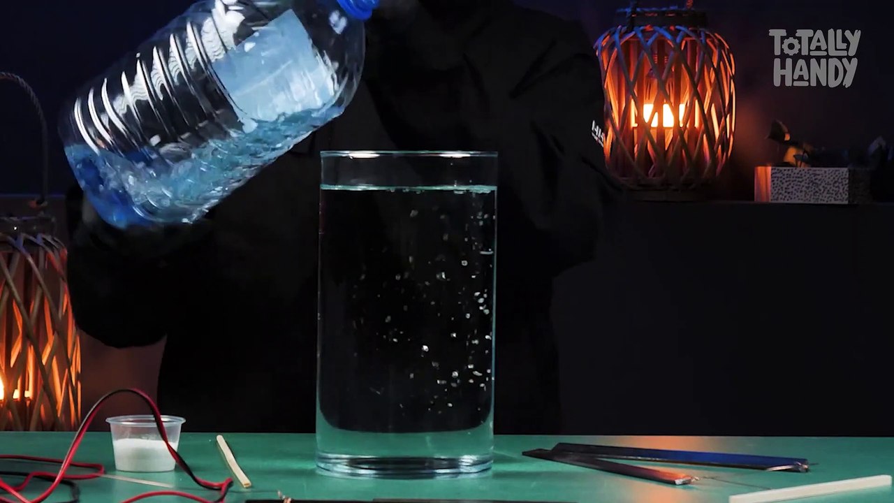 Rusty Japanese Chef Knife Restoration Project|restoration,japanese,knife restoration,knife,chef knife,totally handy,diy,how to,metalworking,woodworking,restore,hobby,handmade,custom made,rusty,broken knife