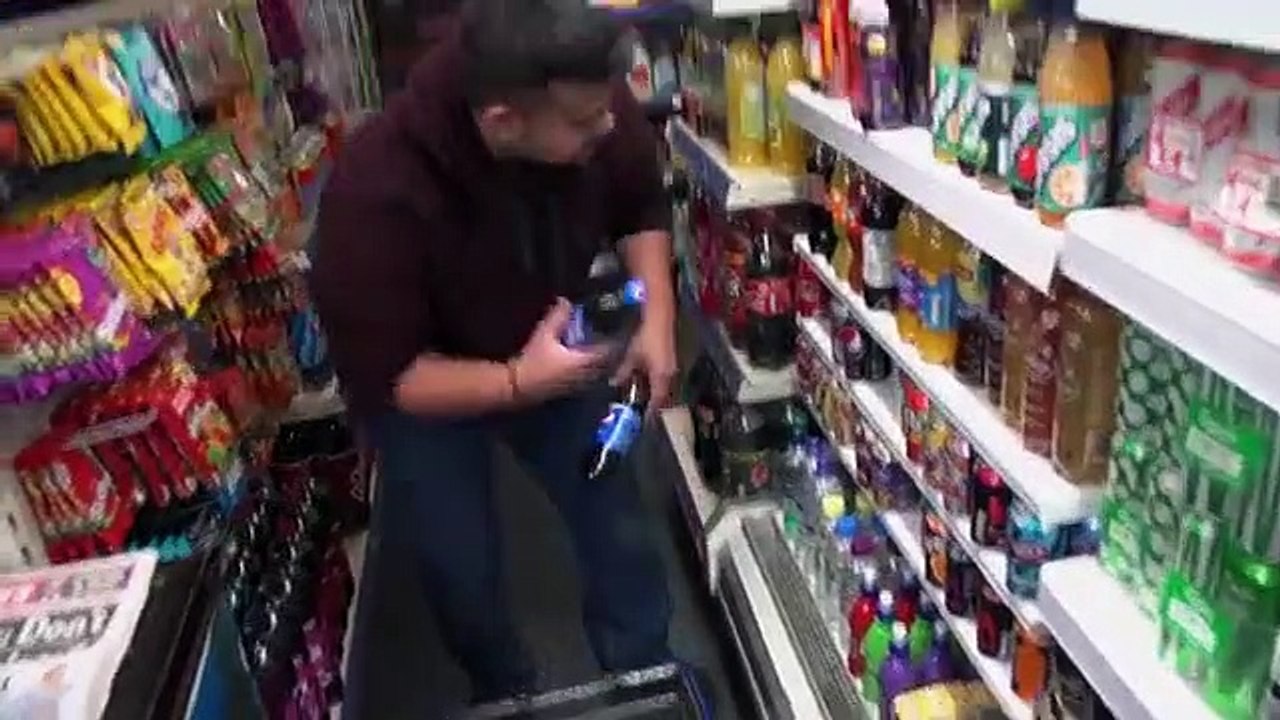 Caught Red Handed - Se8 - Ep05 HD Watch