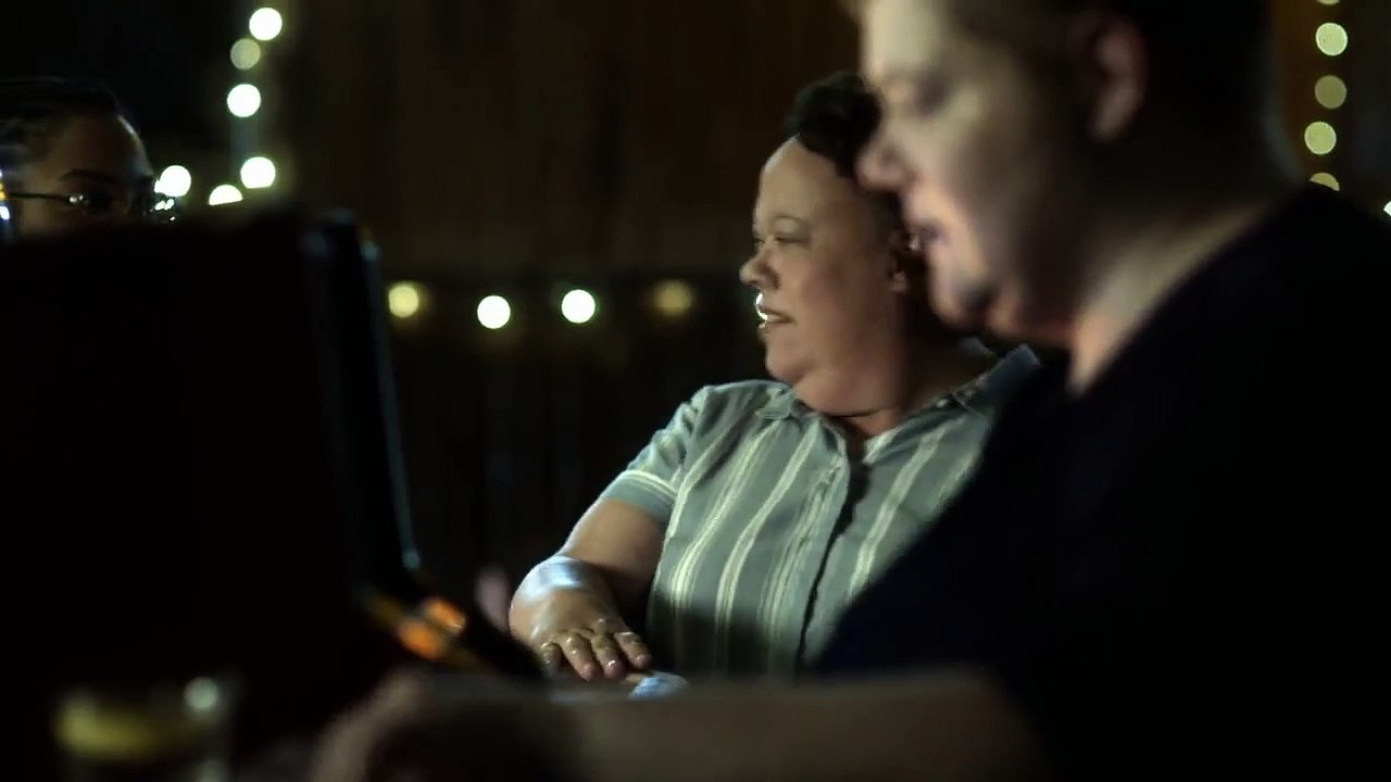 Fear thy roommate - se1 - ep03 - boxes and bloodshed hd watch