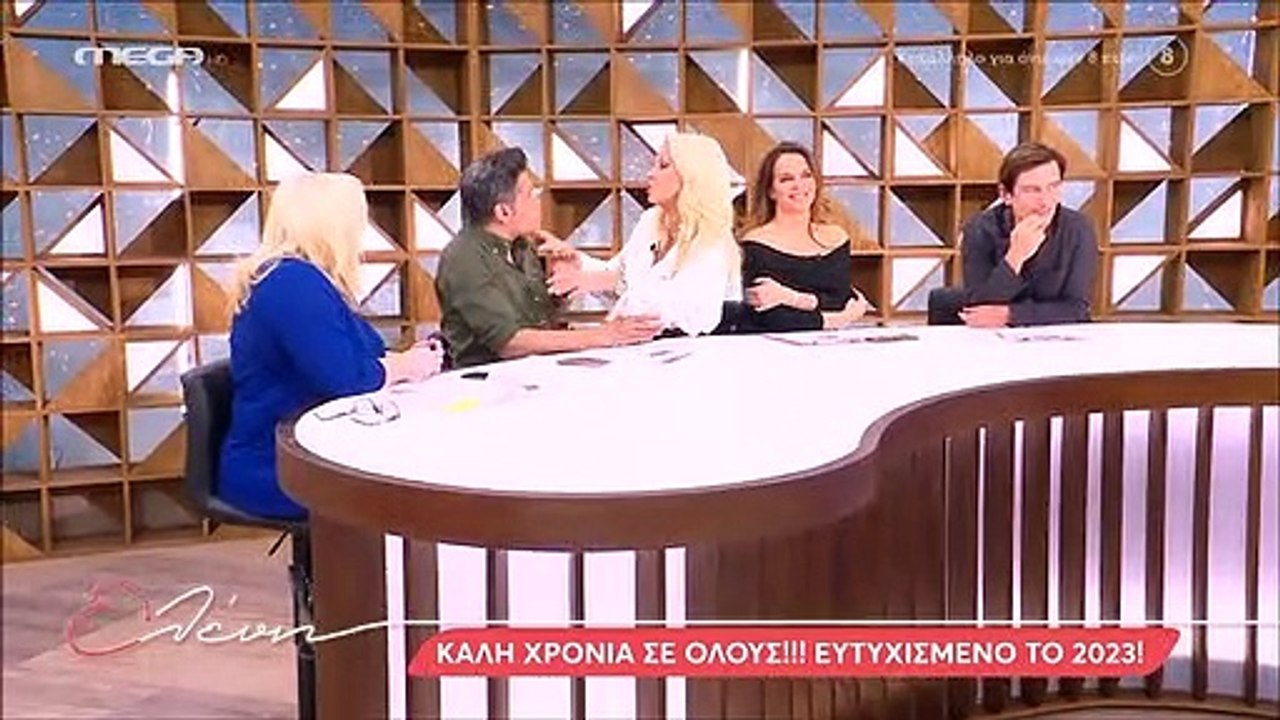 Ελένη Μενεγάκη: Τα κιλά που πήρε στις γιορτές κ...