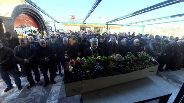 ÖLDÜRDÜĞÜ KADIN ARKADAŞININ KIZINI ARAYIP, 'ANNEN KEFENİNİ HAZIRLASIN' DİYEREK TEHDİT ETMİŞ