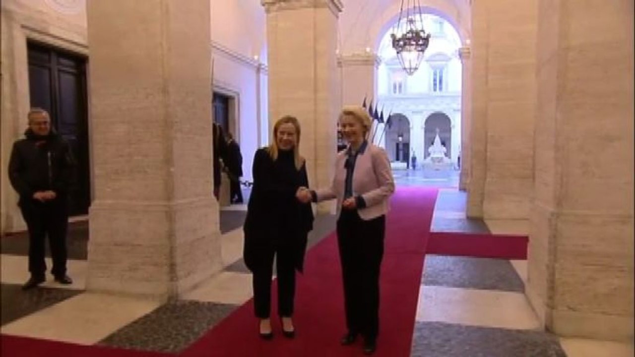 Von der Leyen arriva a Palazzo Chigi per l'incontro con Meloni