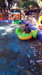 गांधी प्राणी उद्यान में बच्चों ने देखे शेर, चीते और भालू... पानी की नाव से मस्ती हुई दोगुनी